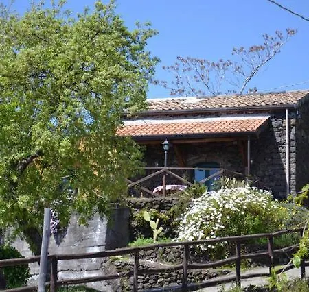 Villa Casa Vacanza La Papuzza Mare E Etna Mascali Exterior foto